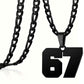 Halskjede med 67 tall – et statement-plagg for enhver fashionista