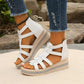 Kilesandaler med rhinestone-dekorasjon